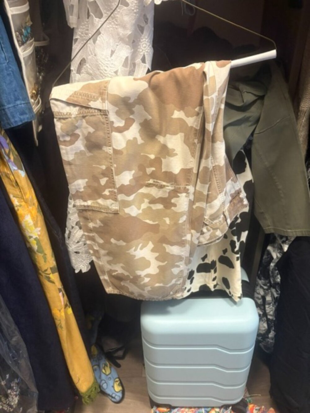 Citizens of Humanity Marcelle Cargo camo pants - Picture 2 of 3